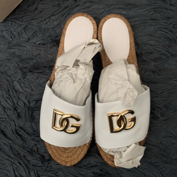 Dolce and Gabbana embellished leather slides size 41 - Picture 8 of 16